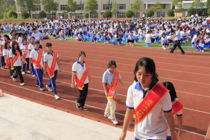 常德德才科技職業(yè)學(xué)校,常德招生就業(yè),電子商務(wù)專(zhuān)業(yè)學(xué)校,專(zhuān)業(yè)學(xué)校報(bào)考哪里好